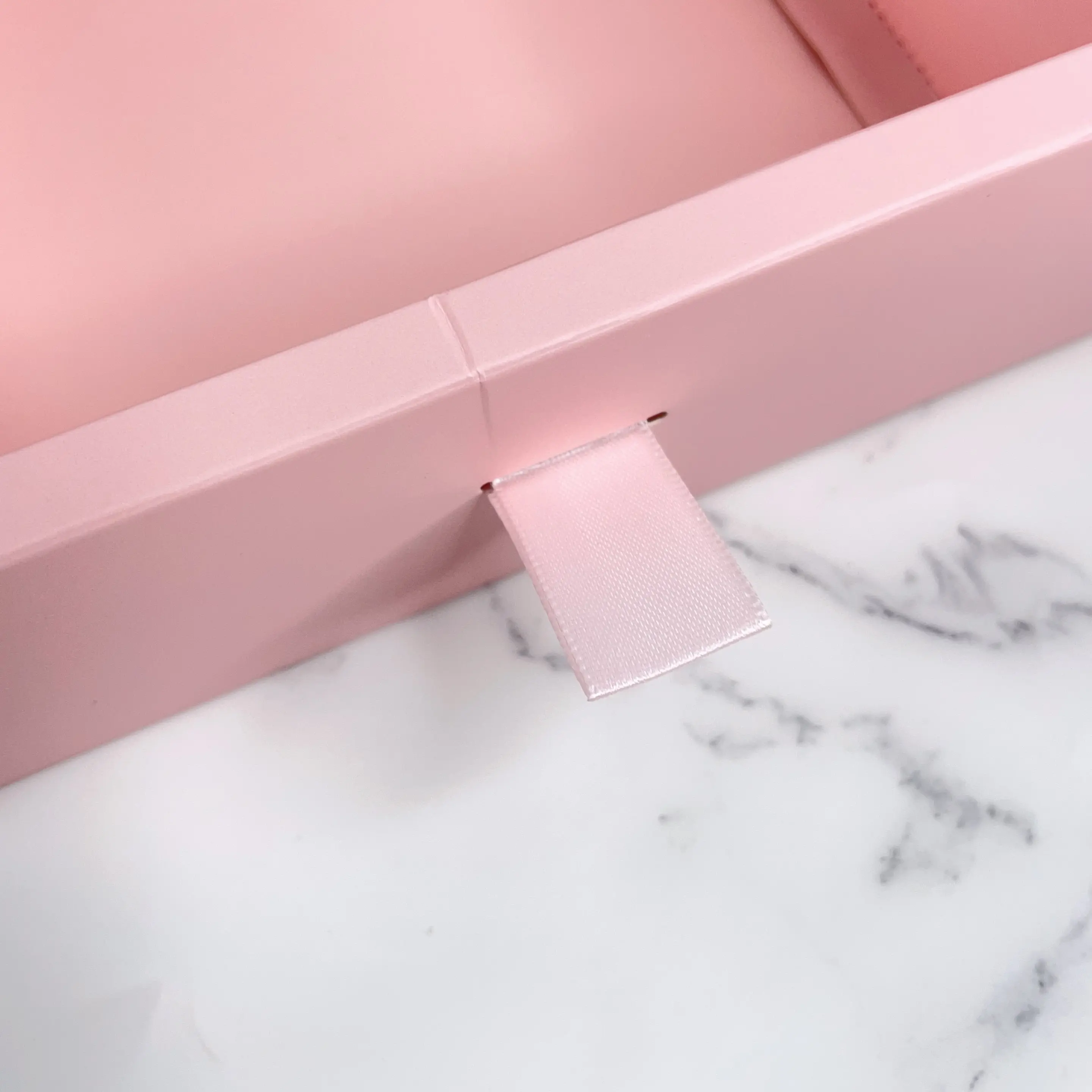 Wig Packaging Pink Box With Ribbon for Bundles,Wigs,Hair Extensions,Virgin Human Hair Bundles Weave Wig Boxes For Hair Packaging